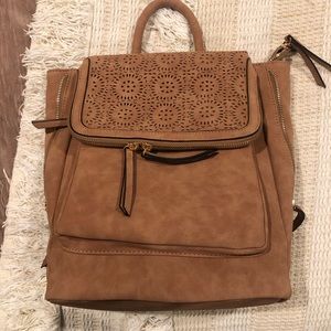 Brown patterned backpack/purse 🍂